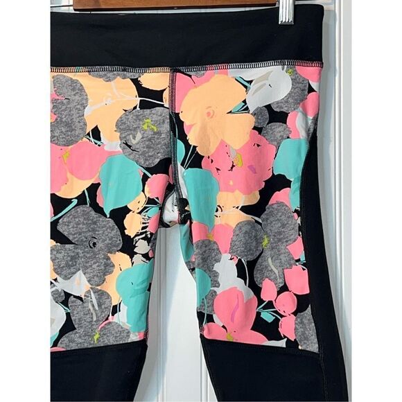 TRINA TURK Recreation Leggings Women’s Small Black / Orange Floral Athleisure - Picture 5 of 10
